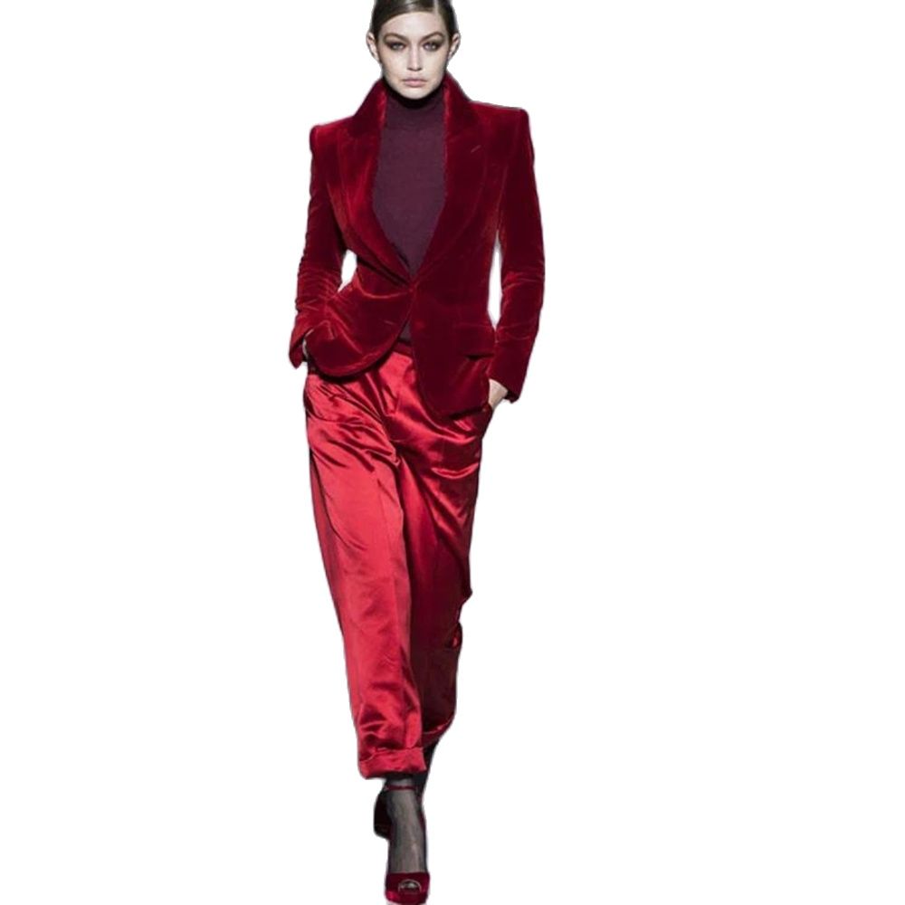 Women'S Red Formal Wear - Traje de terciopelo rojo vino para